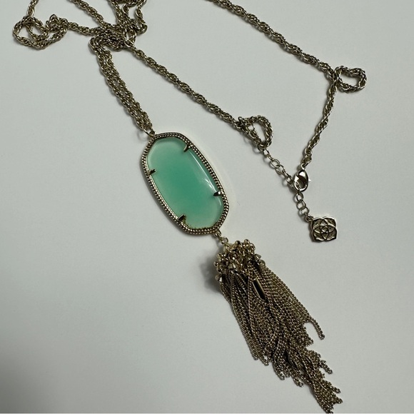 Kendra Scott Rayne Necklace Chalcedony - Picture 11 of 13